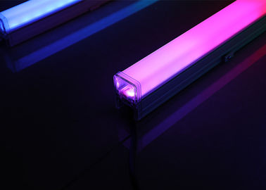 Tubo de neón superficial helado estriado luz a todo color del cuadrado LED del tubo del PVC RGB